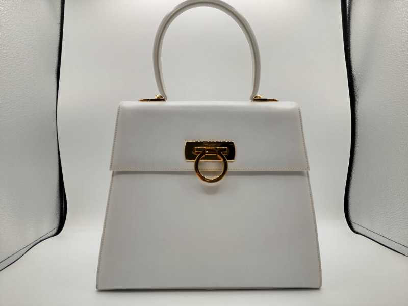 フェラガモ買取 ガンチーニバッグ